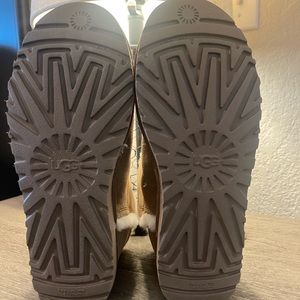 UGG Booties! Unique style!